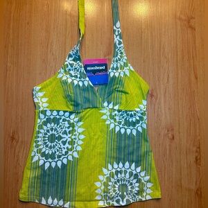 NWT PATAGONIA TOP. LG.
